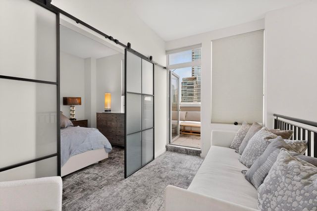 2323 N Houston Street 704, Dallas, TX 75219