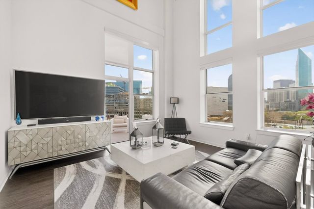 2323 N Houston Street 704, Dallas, TX 75219