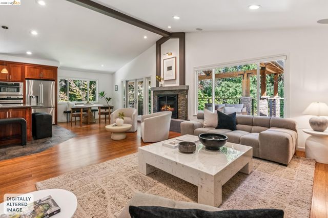 1035 N Thompson Rd, Lafayette, CA 94549