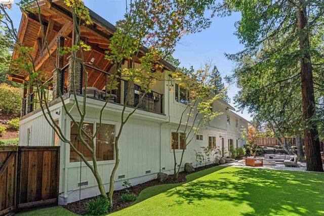 1035 N Thompson Rd, Lafayette, CA 94549