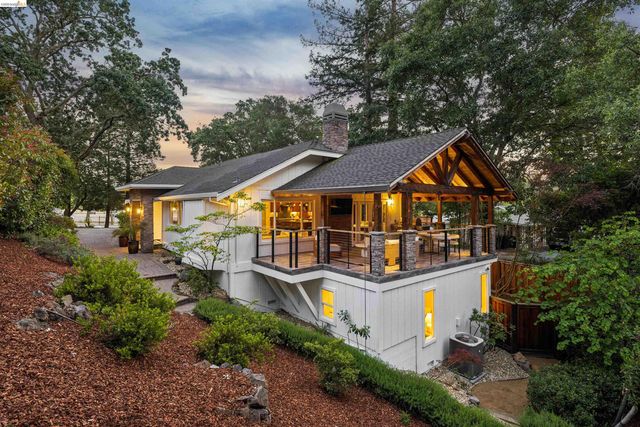 1035 N Thompson Rd, Lafayette, CA 94549