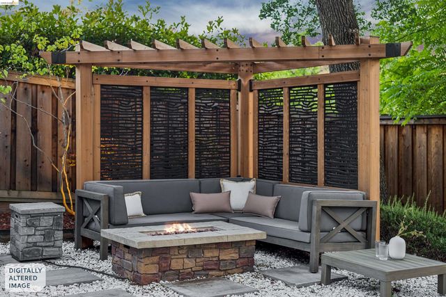 1035 N Thompson Rd, Lafayette, CA 94549
