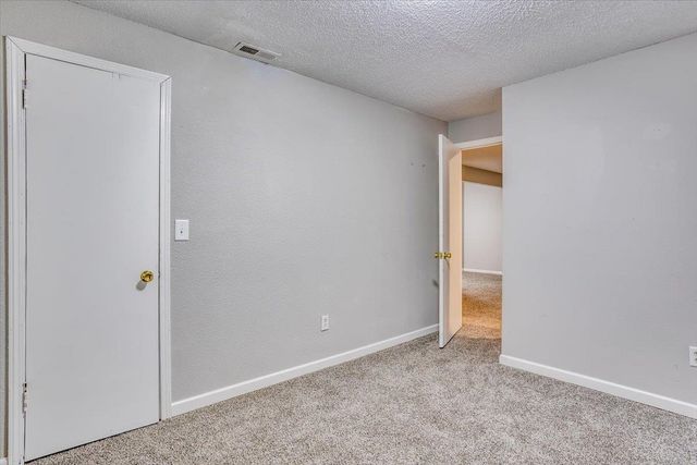 7510 E 17th St, Wichita, KS 67206