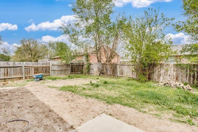 7510 E 17th St, Wichita, KS 67206