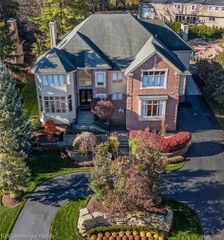 6608 Minnow Pond Drive, West Bloomfield Charter Township, MI 48322