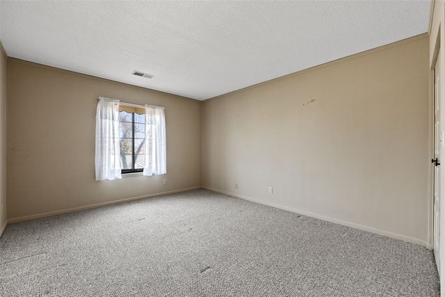 130 Thompson Drive SE 214, Cedar Rapids, IA 52402