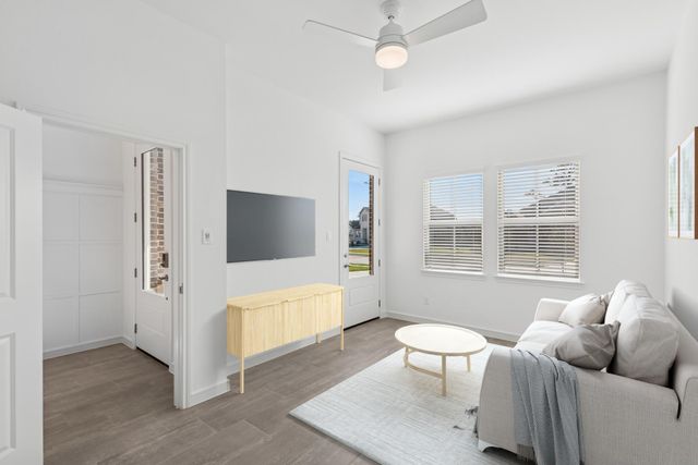 12906 Old Fashion Circle, Mont Belvieu, TX 77535