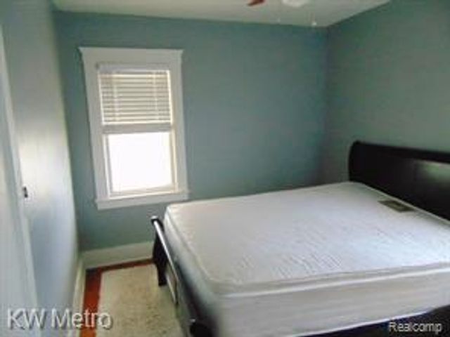 17125 Archdale Street, Detroit, MI 48235