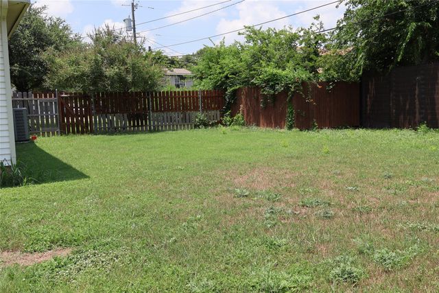 2516 Norfleet Street, Sansom Park, TX 76114