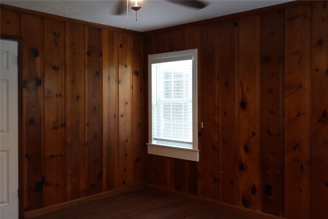 2516 Norfleet Street, Sansom Park, TX 76114