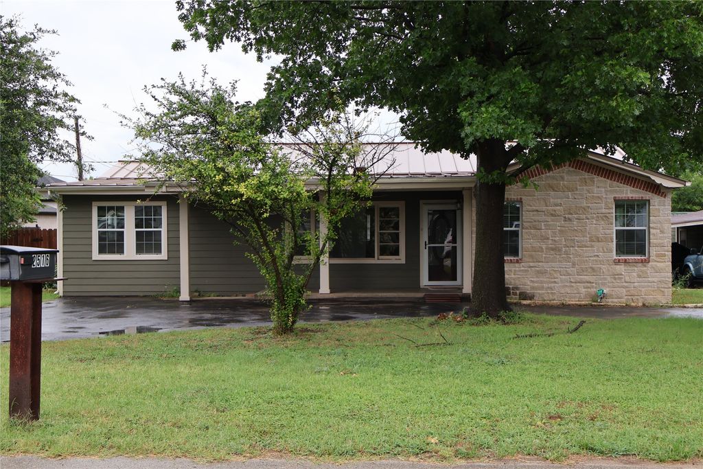 2516 Norfleet Street, Sansom Park, TX 76114