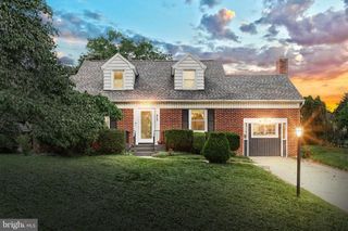 815 SOUTHERN RD, York, PA 17403