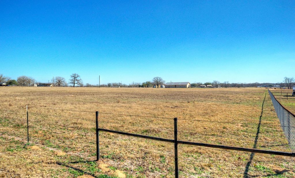 273 Bobs TRL, Bastrop, TX 78602