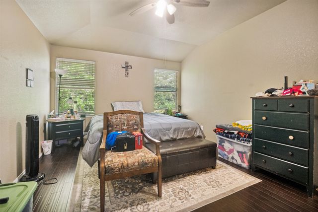 727 Lentisco Drive, Lancaster, TX 75146