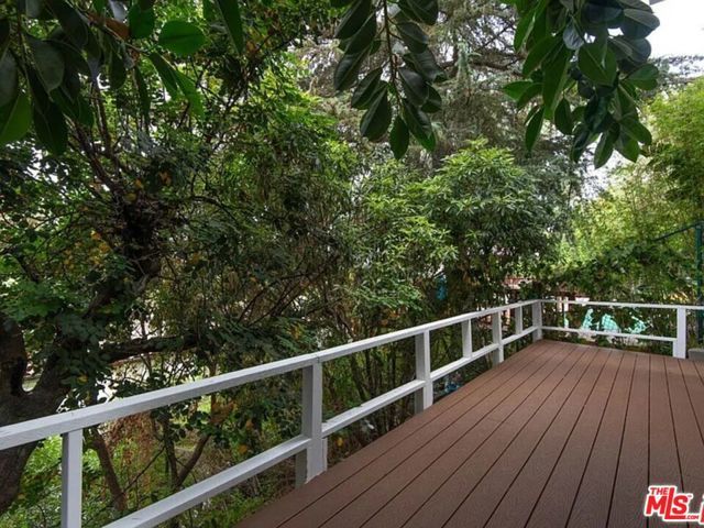 2819 Pacific View Trail 1&2, Los Angeles, CA 90068