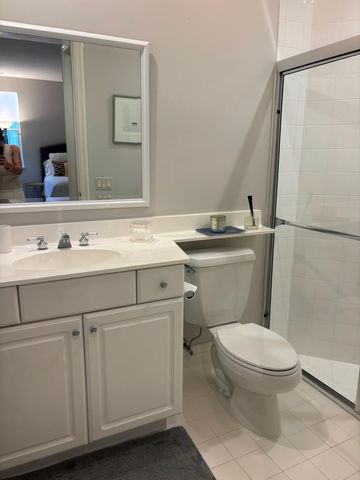 21 Somerset Drive, Palm Beach Gardens, FL 33418