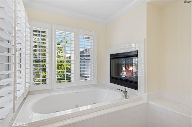 2676 BUNGALOW Place, Corona Del Mar, CA 92625