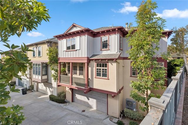 2676 BUNGALOW Place, Corona Del Mar, CA 92625
