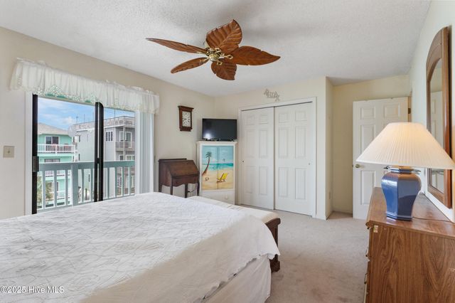 1008 Canal Drive 3a, Carolina Beach, NC 28428
