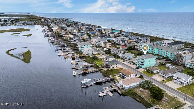 1008 Canal Drive 3a, Carolina Beach, NC 28428