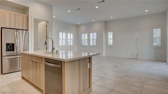 642 Grey Saker Street, Las Vegas, NV 89138