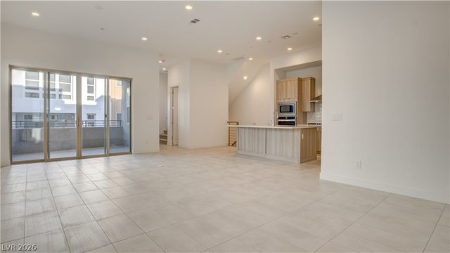 642 Grey Saker Street, Las Vegas, NV 89138