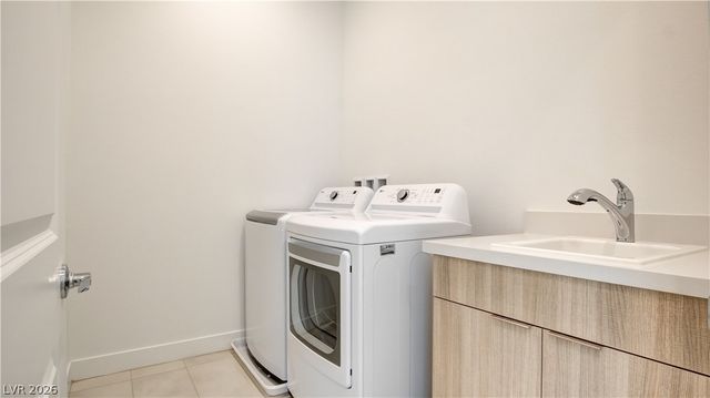 642 Grey Saker Street, Las Vegas, NV 89138