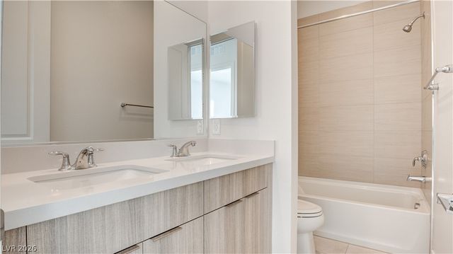 642 Grey Saker Street, Las Vegas, NV 89138