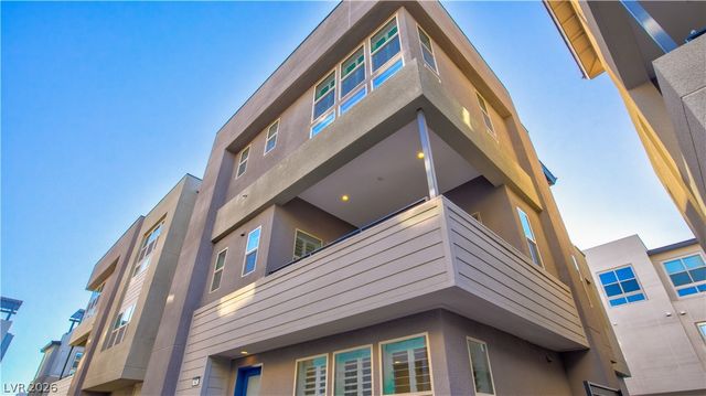 642 Grey Saker Street, Las Vegas, NV 89138