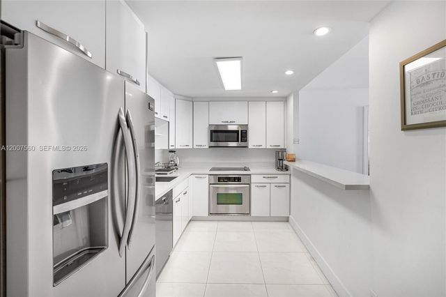 19370 Collins Avenue 1612, Sunny Isles Beach, FL 33160