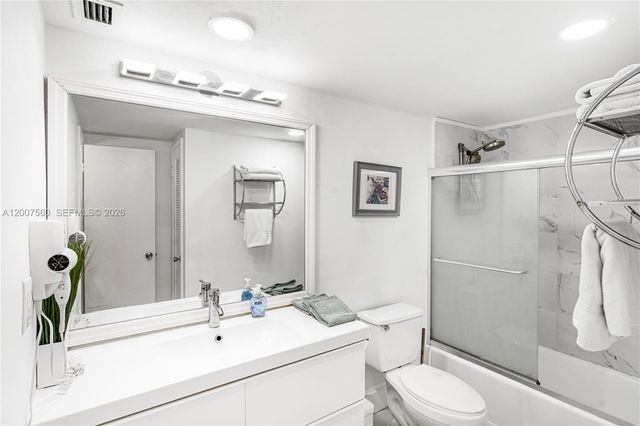 19370 Collins Avenue 1612, Sunny Isles Beach, FL 33160