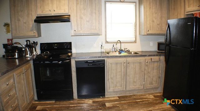 12240 Fm 1383, Schulenburg, TX 78956