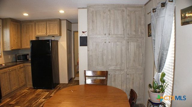 12240 Fm 1383, Schulenburg, TX 78956