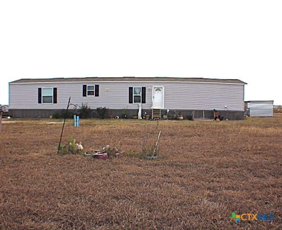 12240 Fm 1383, Schulenburg, TX 78956