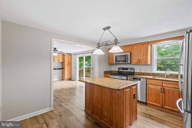 8475 SAINT ANDREWS DR, Chesapeake Beach, MD 20732