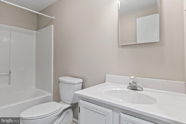 8475 SAINT ANDREWS DR, Chesapeake Beach, MD 20732