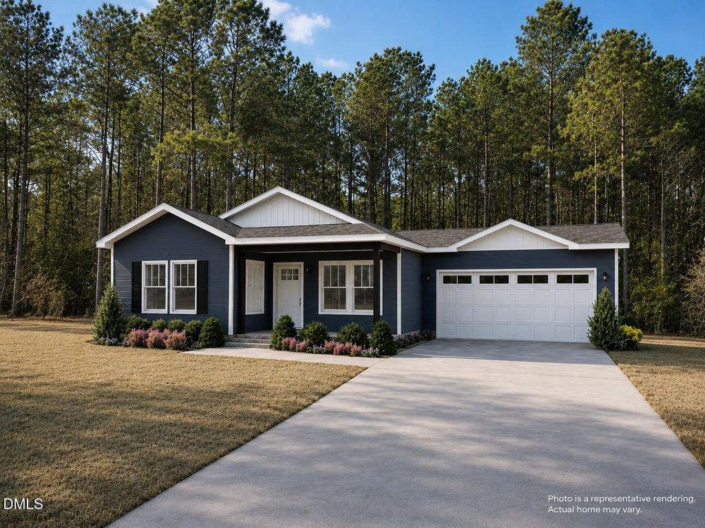 290 Raynor Sands Drive, Dunn, NC 28334