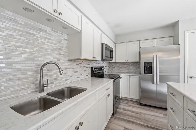 7414 W Roxbury Place, Littleton, CO 80128