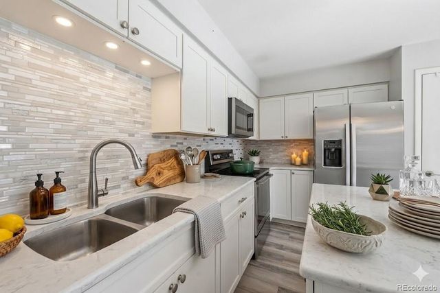 7414 W Roxbury Place, Littleton, CO 80128