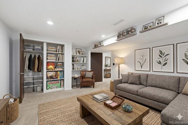 7414 W Roxbury Place, Littleton, CO 80128