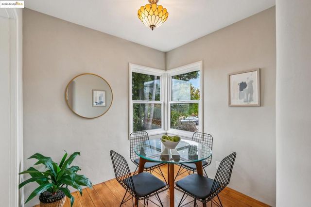 5634 Burlingame Ave, Richmond, CA 94804