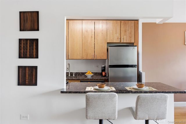 400 Cozine Avenue 5E, Brooklyn, NY 11207