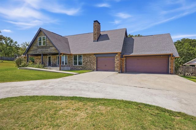 420 Kiowa Drive W, Gainesville, TX 76240