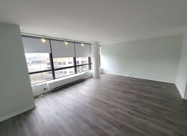 5415 N Sheridan Road 603, Chicago, IL 60640