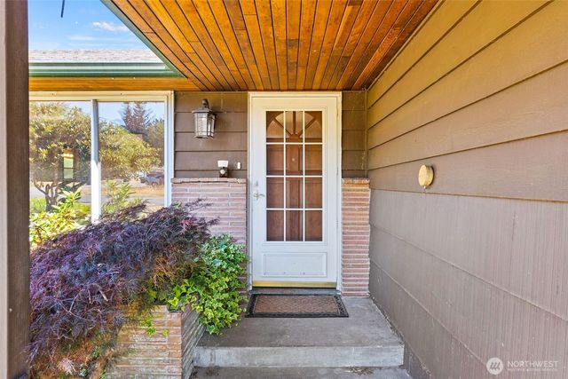 704 Weir Street SE, Olympia, WA 98501
