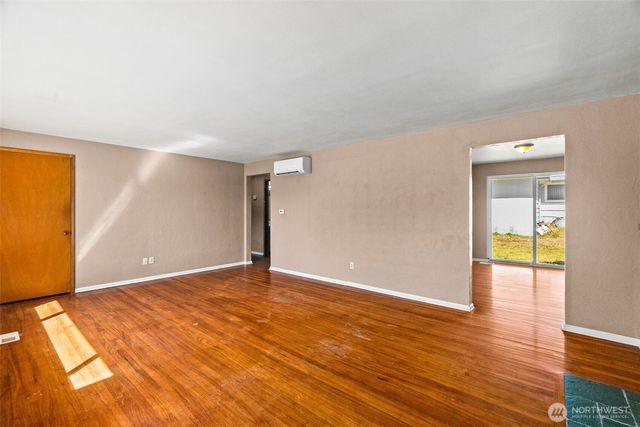 704 Weir Street SE, Olympia, WA 98501