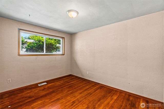 704 Weir Street SE, Olympia, WA 98501