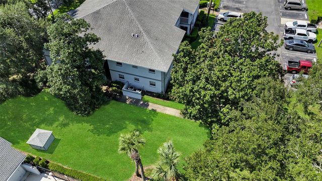 588 FAIRWAYS LN E204, Ocala, FL 34472
