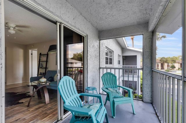 588 FAIRWAYS LN E204, Ocala, FL 34472