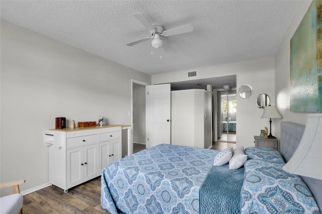 588 FAIRWAYS LN E204, Ocala, FL 34472